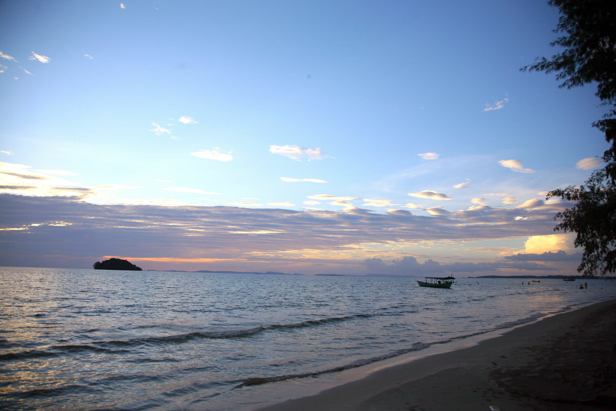 Naia Resort Sihanoukville Bagian luar foto