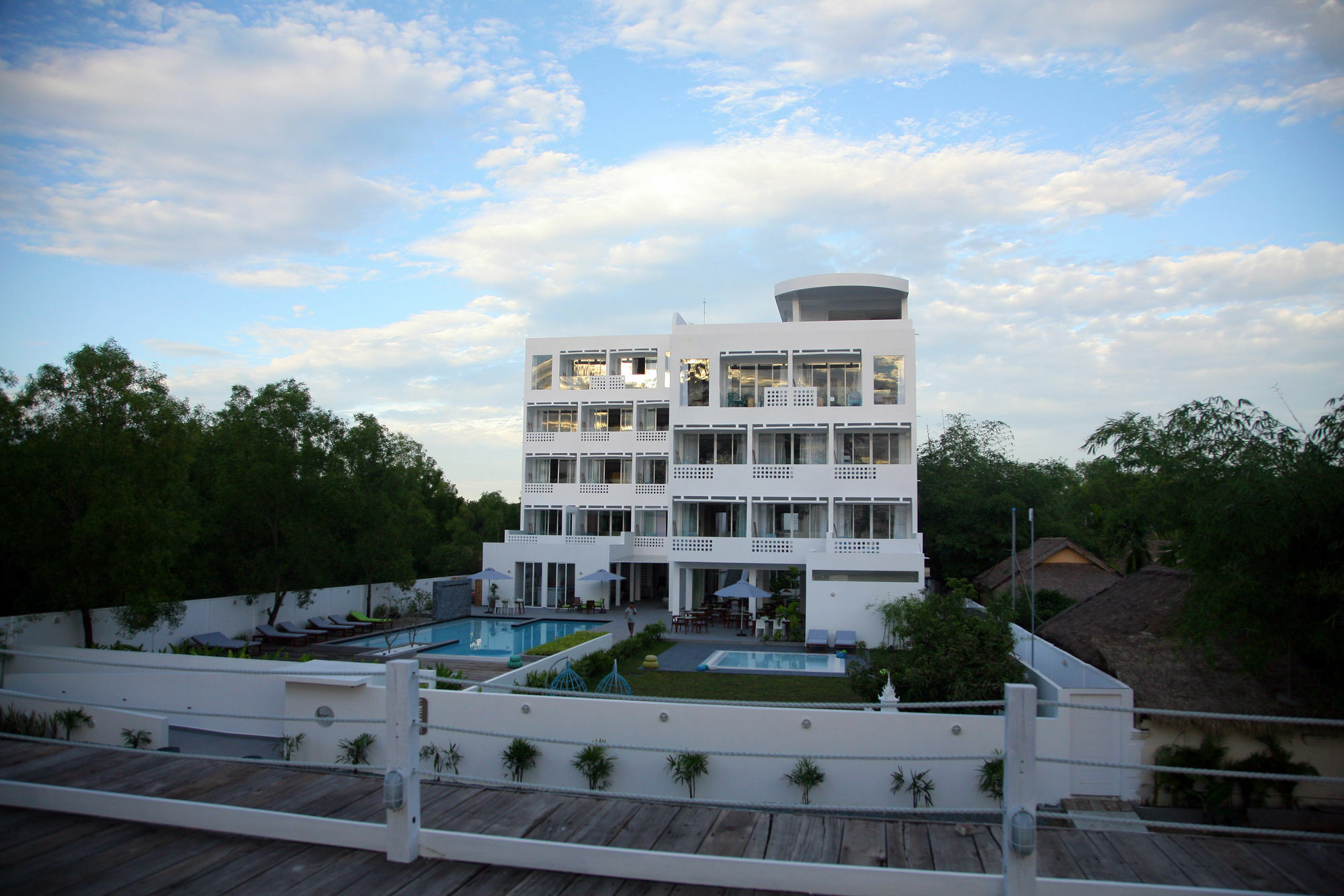 Naia Resort Sihanoukville Bagian luar foto